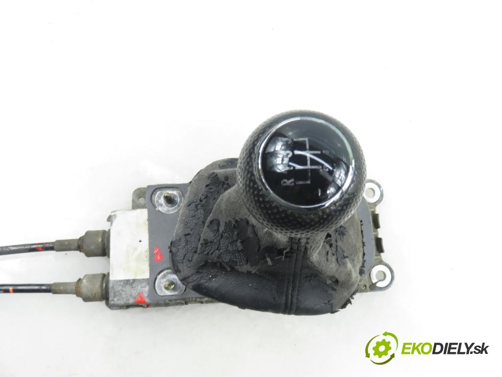 VW GOLF IV Variant (1J5) KOMBI 2002 74,00 1.9 TDI PD 101 - AXR 1896,00 ZVEDÁK: 1J0711266E