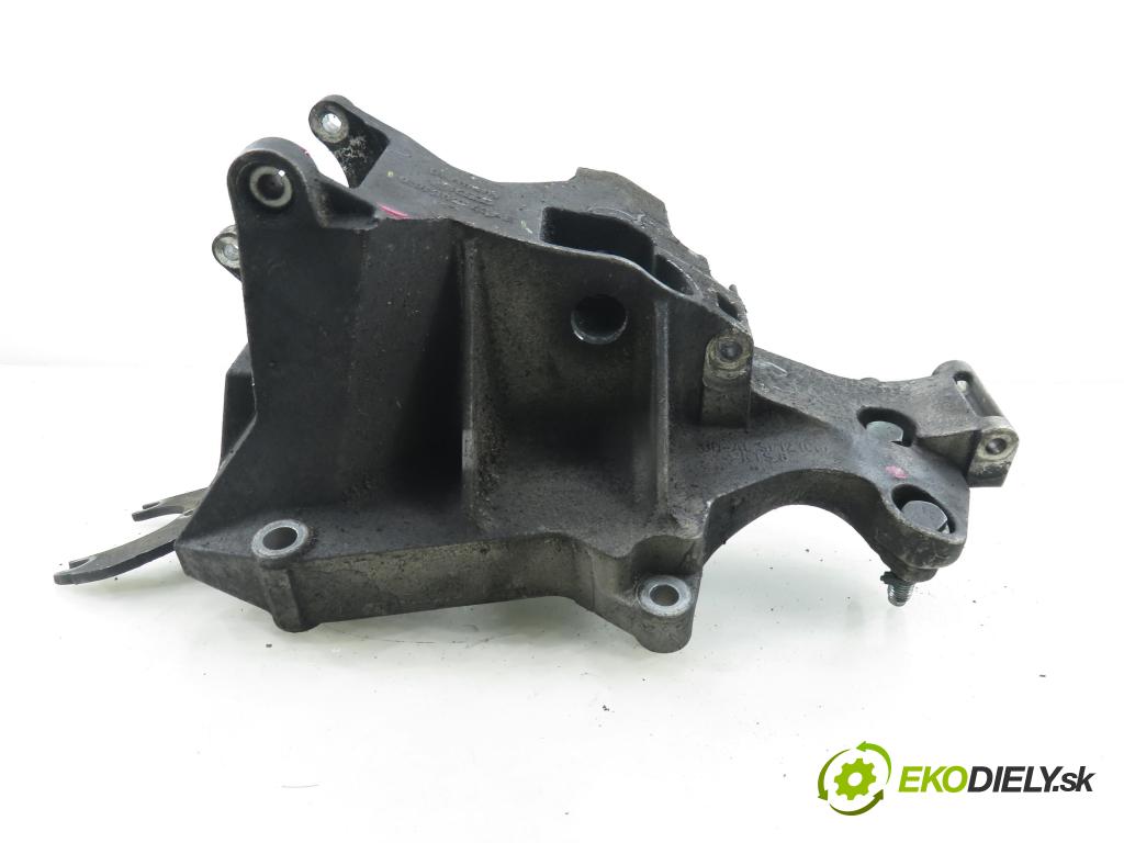 AUDI A4 Avant (8E5, B6) KOMBI 2003 96,00 1.9 TDI PD 130 - AVF 1896,00 Uchytenie alternátora 038903143AE