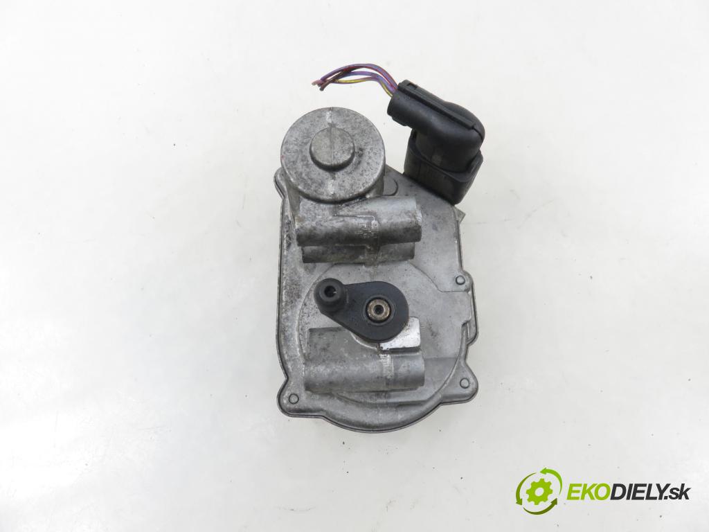 VW PHAETON (3D1, 3D2, 3D3, 3D4, 3D6, 3D7, 3D8, 3D9) SEDAN 2006 165,00 3.0 TDI 2967,00 Nastavovač zvod, potrubie A2C53022954 ; 059129086 (Motorček ostatné)