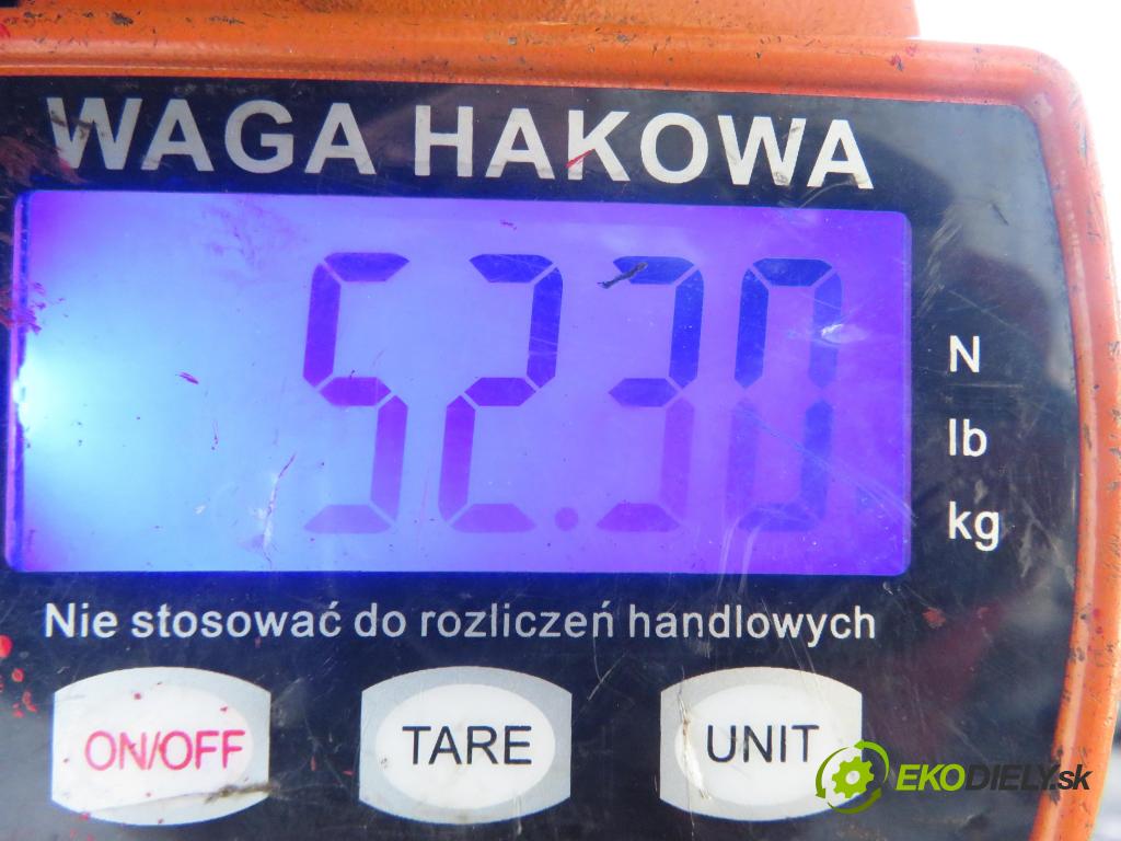 MERCEDES-BENZ KLASA A (W168) MINIVAN 1999 66,00 1.7 CDI 90 1689,00 výztuha zadní část ABS