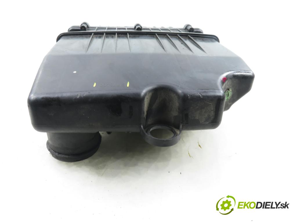 FIAT GRANDE PUNTO (199_) HB 2005 57,00 1.4 - 350 A1.000 1368,00 Obal filtra vzduchu 51773400 (Obal vzduchového filtra)