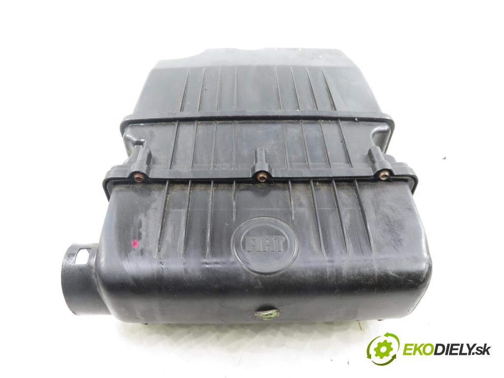 FIAT GRANDE PUNTO (199_) HB 2005 57,00 1.4 - 350 A1.000 1368,00 Obal filtra vzduchu 51773400 (Obal vzduchového filtra)