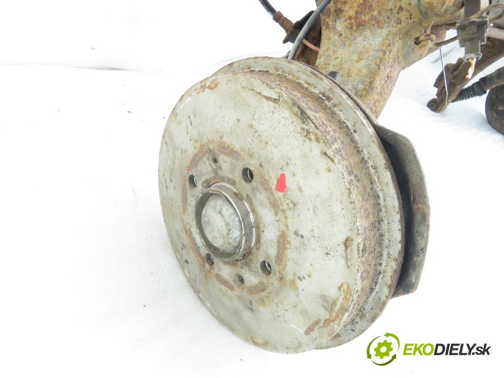 CITROEN XSARA PICASSO (N68) MINIVAN 2000 85,00 1.8 16V - 6FZ (EW7J4) 1749,00 výztuha zadní část ABS