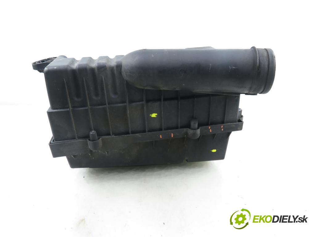 AUDI A3 (8P1) HB 2003 103,00 2.0 TDI PD 16V 140 1968,00 obal filtra vzduchu 1K0129607M ; 1K0129601AA ; 1K0129620D (Kryt vzduchového filtru)