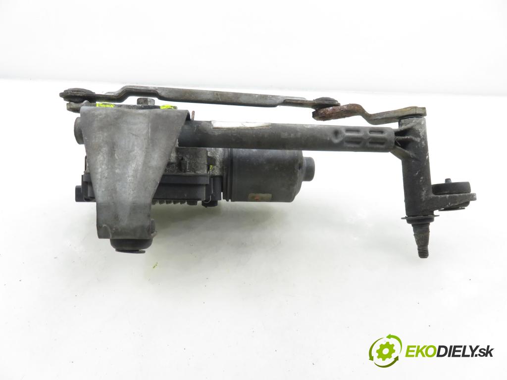 VW TOURAN (1T1, 1T2) MINIVAN 2004 74,00 1.9 TDI PD 100 - AVQ 1896,00 Mechanizmus stieračov predný 1T0955120 ; 0390241718 (Motorček stieračov predný)