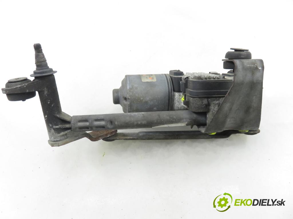 VW TOURAN (1T1, 1T2) MINIVAN 2004 74,00 1.9 TDI PD 100 - AVQ 1896,00 Mechanizmus stieračov predný 1T0955120 ; 0390241718 (Motorček stieračov predný)