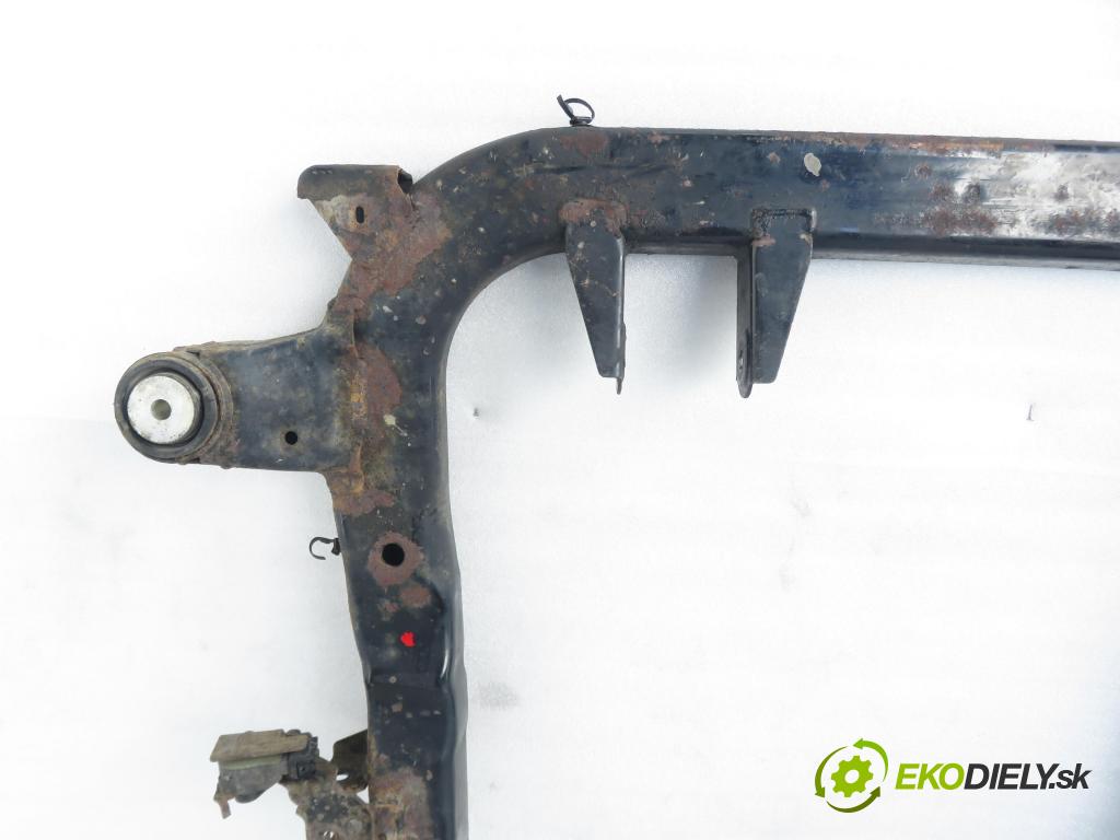 OPEL VECTRA C (Z02) KOMBI 2004 110,00 1.9 CDTI - Z 19 DTH 1910,00 PŘEDNÍ: