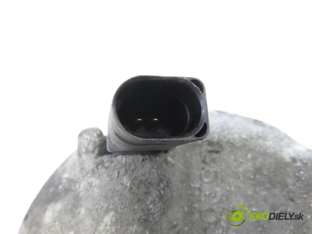 VW TOURAN (1T1, 1T2) MINIVAN 2004 74,00 1.9 TDI PD 100 - AVQ 1896,00 KOMPRESOR: klimatizace 1K0820803J ; 4472209353 (Kompresor klimatizace)