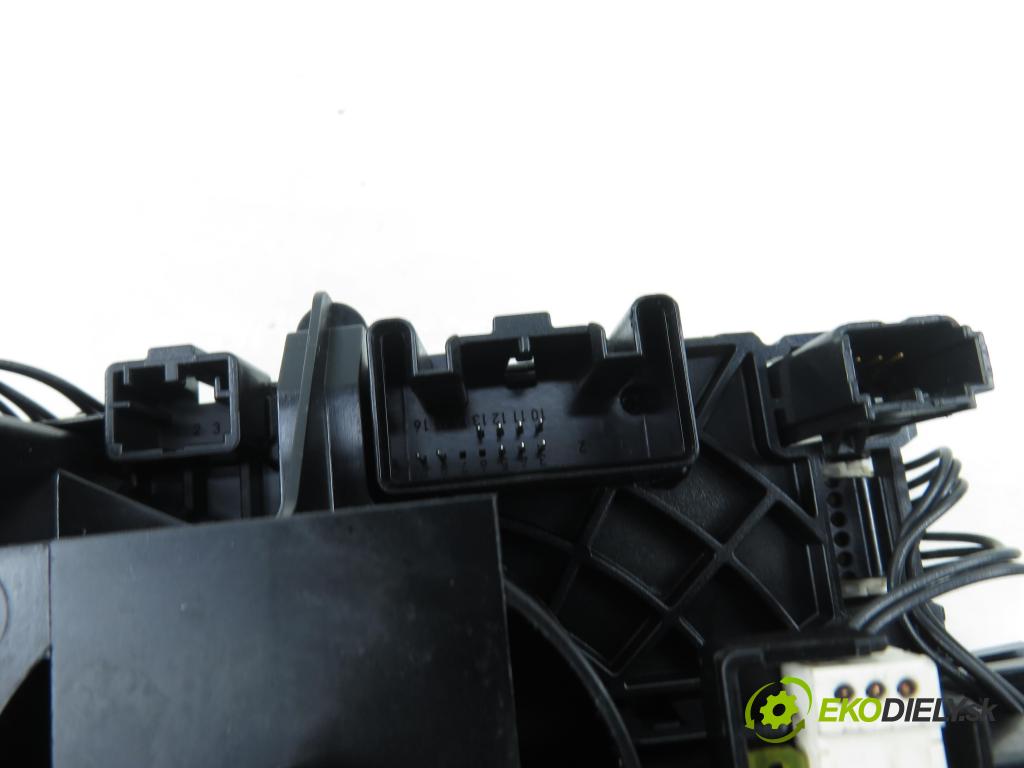 AUDI A4 Avant (8K5, B8) KOMBI 2008 100,00 2.0 TDI - CAGB 1968,00 páčka/prepínač 8K0953502BK ; 8K0953568F