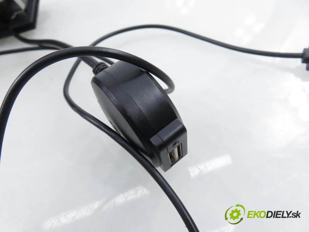 AUDI A4 Avant (8K5, B8) KOMBI 2008 100,00 2.0 TDI - CAGB 1968,00 měnič CD 4E0035785F