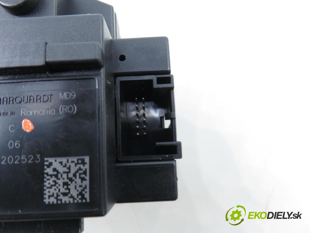 AUDI A4 Avant (8K5, B8) KOMBI 2008 100,00 2.0 TDI - CAGB 1968,00 spinačka 8K0909131C (Spínacia skrinka)