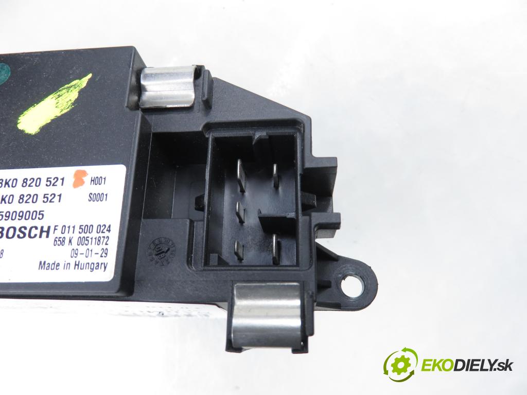 AUDI A4 Avant (8K5, B8) KOMBI 2008 100,00 2.0 TDI - CAGB 1968,00 ventilátor větráku 8K1820021 ; 8K0820521