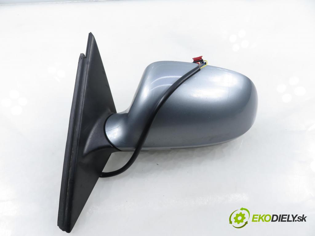 AUDI A4 Avant (8K5, B8) KOMBI 2008 100,00 2.0 TDI - CAGB 1968,00 Spätné zrkadlo LE