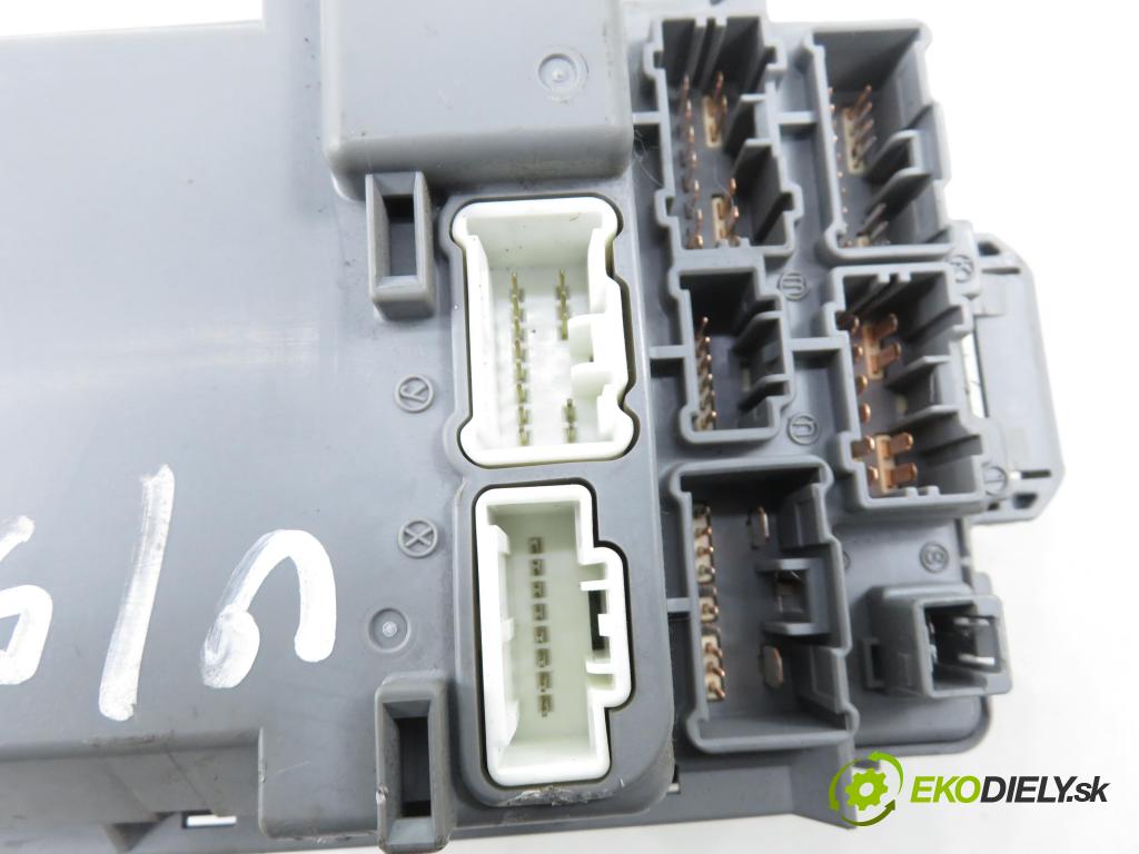 HONDA CIVIC VII Hatchback (EU, EP, EV) HB 2001 66,00 1.4 iS (EP1) 90 - D14Z6 1396,00 MODUL BSI 3820AS6AG101