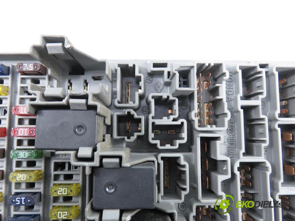 HONDA CIVIC VII Hatchback (EU, EP, EV) HB 2001 66,00 1.4 iS (EP1) 90 - D14Z6 1396,00 MODUL BSI 3820AS6AG101