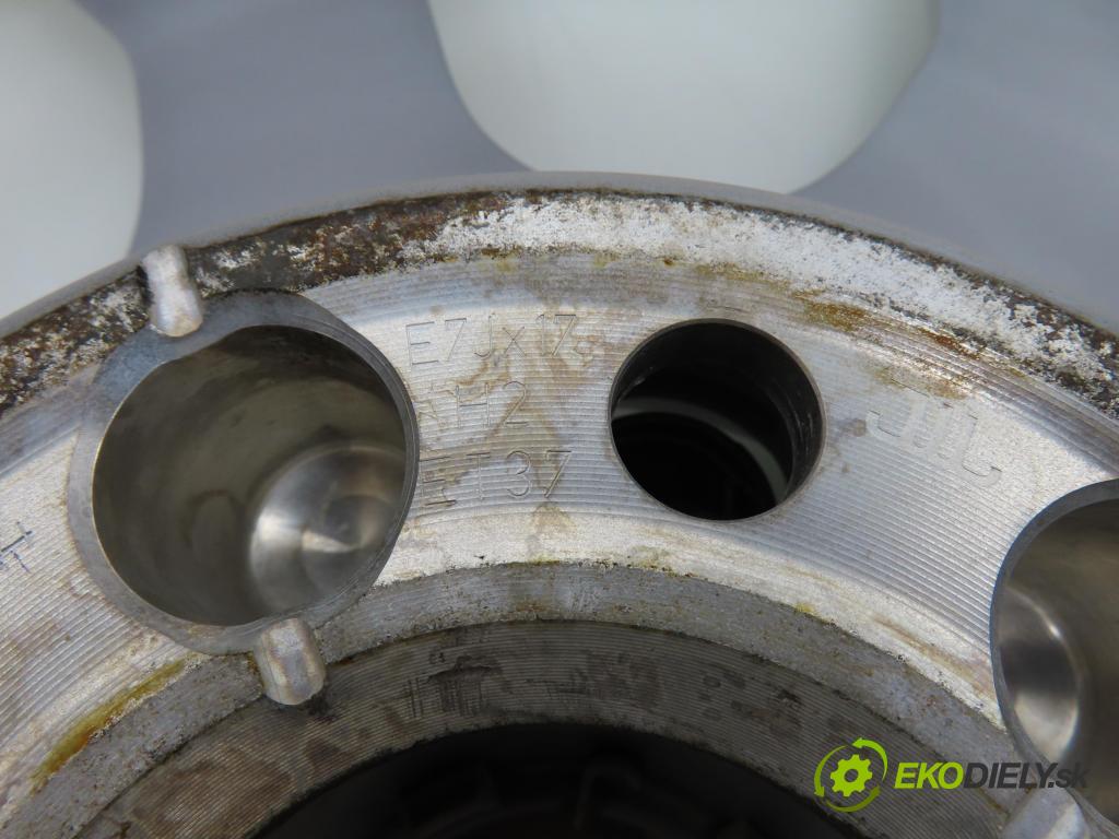 AUDI   0    disky / disk 8R0601025E