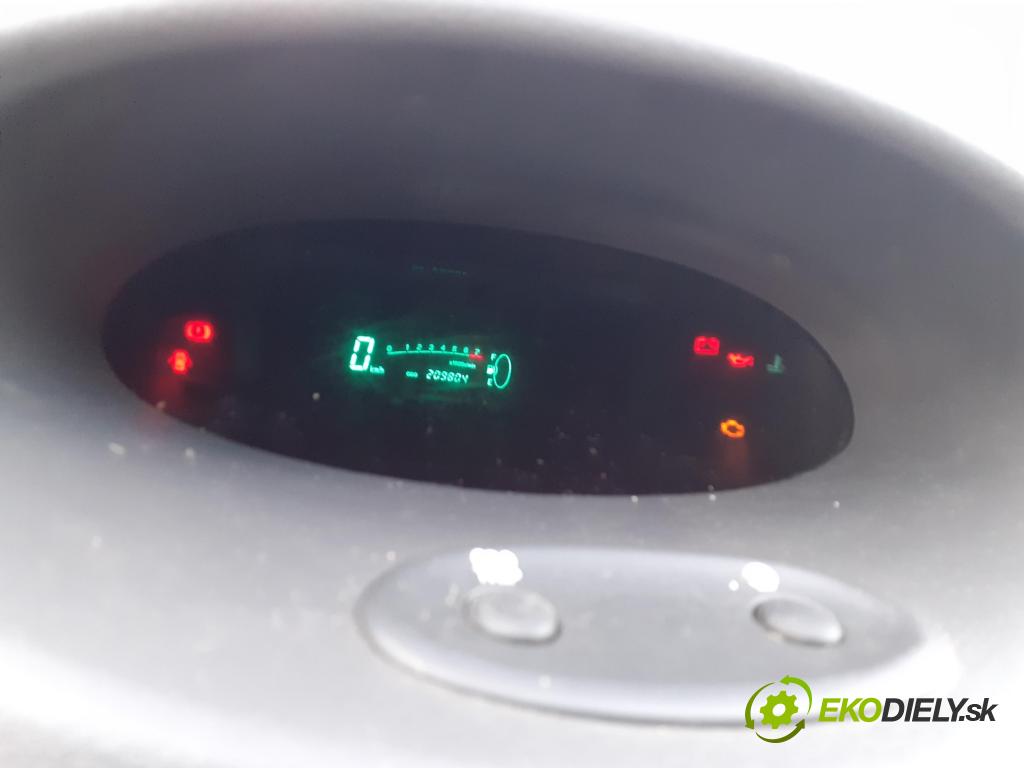 TOYOTA YARIS (_P1_) HB 1999 50,00 1.0 VVT- i 68 - 1SZ-FE 998,00 prístrojovka elektrický 8380052120 ; 4573000146