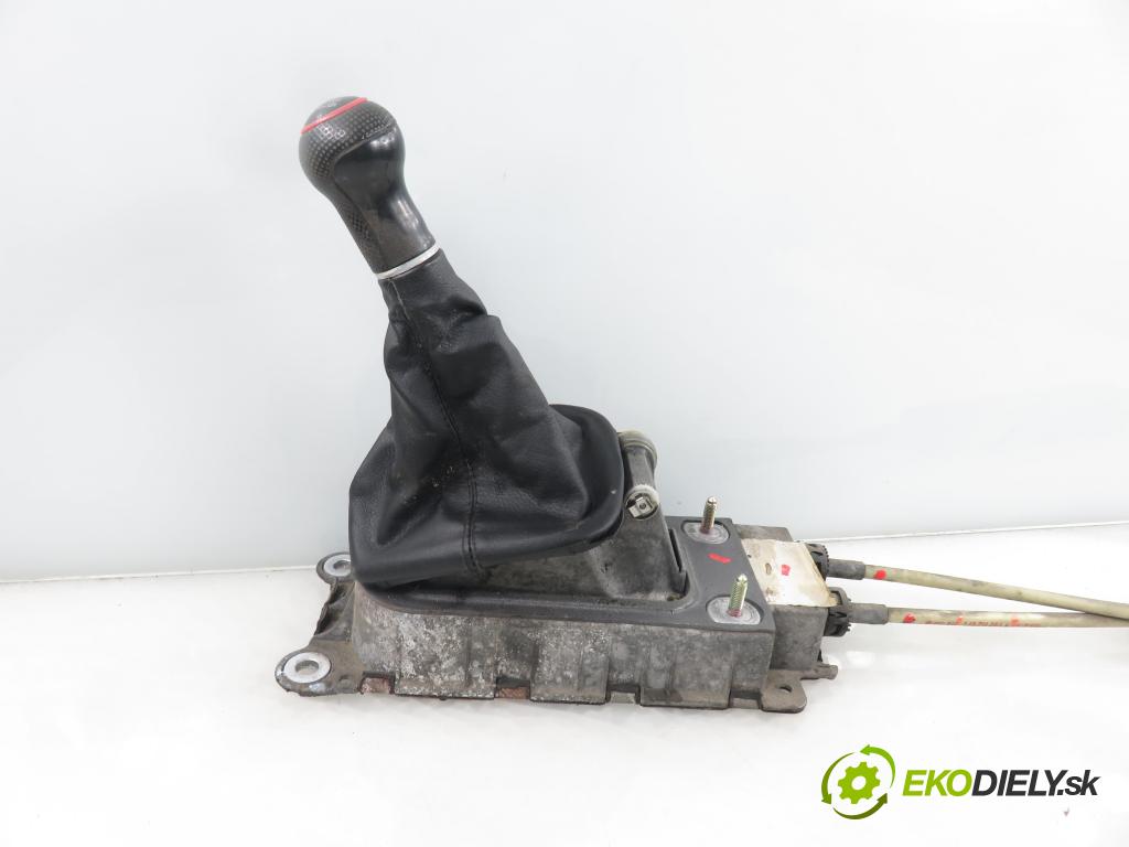 VW GOLF IV (1J1) HB 2003 74,00 1.9 TDI PD 101 - AXR 1896,00 ZVEDÁK: 1J0711265K