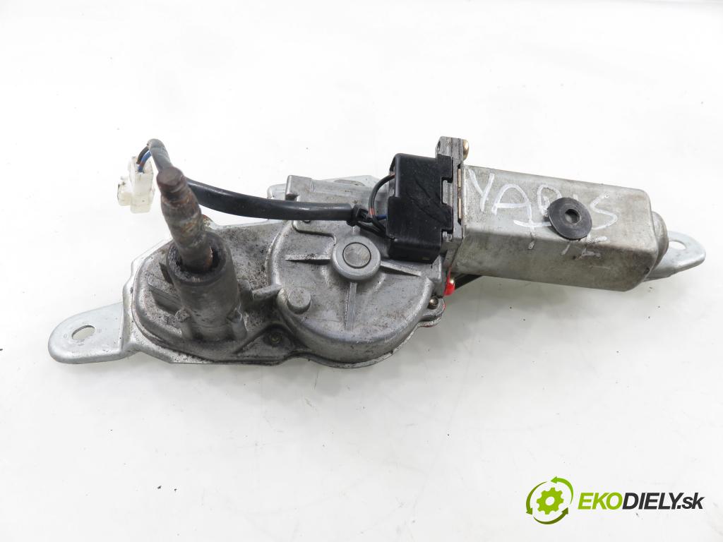 TOYOTA YARIS (_P1_) HB 2001 50,00 1.0 VVT- i 68 - 1SZ-FE 998,00 motorek stěrače ZADNÍ: 8513052010 ; 1592004053