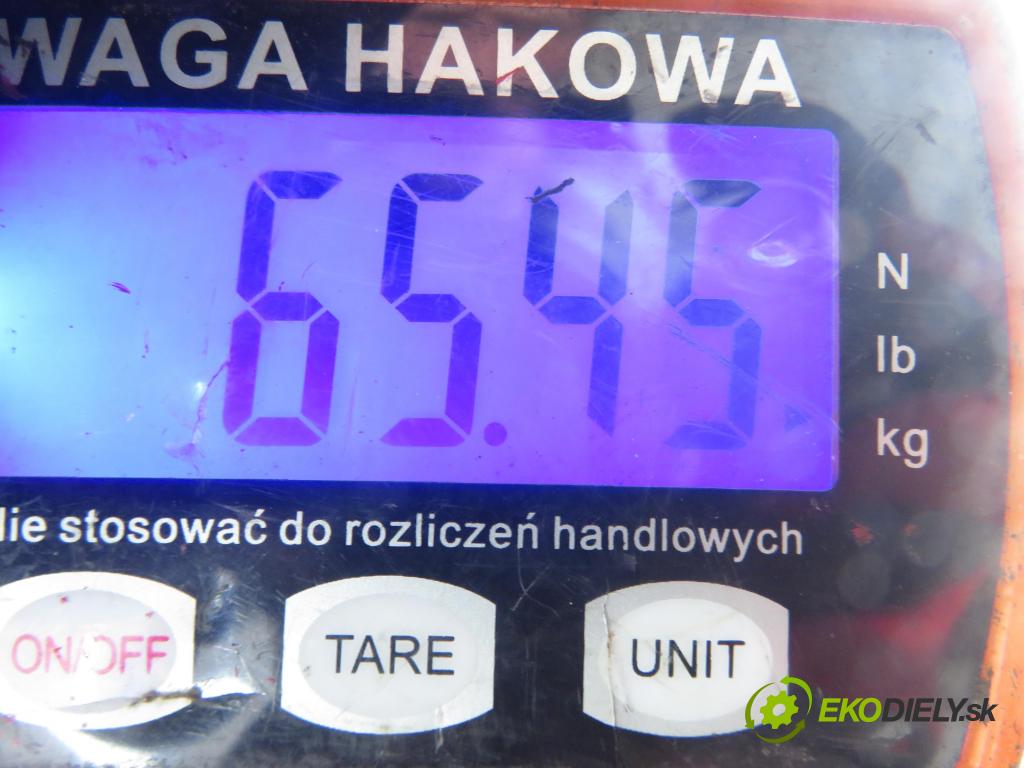 RENAULT KANGOO (KC0/1_) KOMBIVAN 1999 40,00 D 55 1.9 (KC0D) - F8Q 662 1870,00 výztuha zadní část