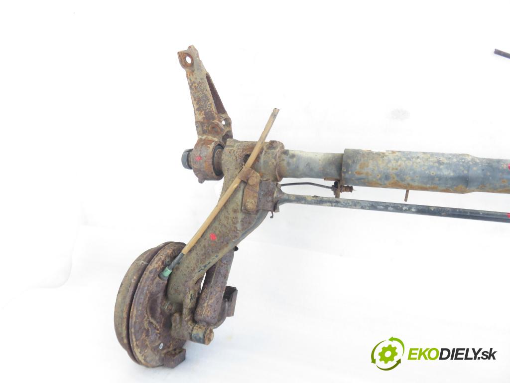 RENAULT KANGOO (KC0/1_) KOMBIVAN 1999 40,00 D 55 1.9 (KC0D) - F8Q 662 1870,00 výztuha zadní část