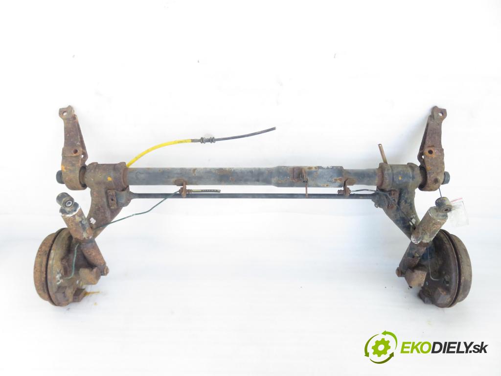 RENAULT KANGOO (KC0/1_) KOMBIVAN 1999 40,00 D 55 1.9 (KC0D) - F8Q 662 1870,00 výztuha zadní část