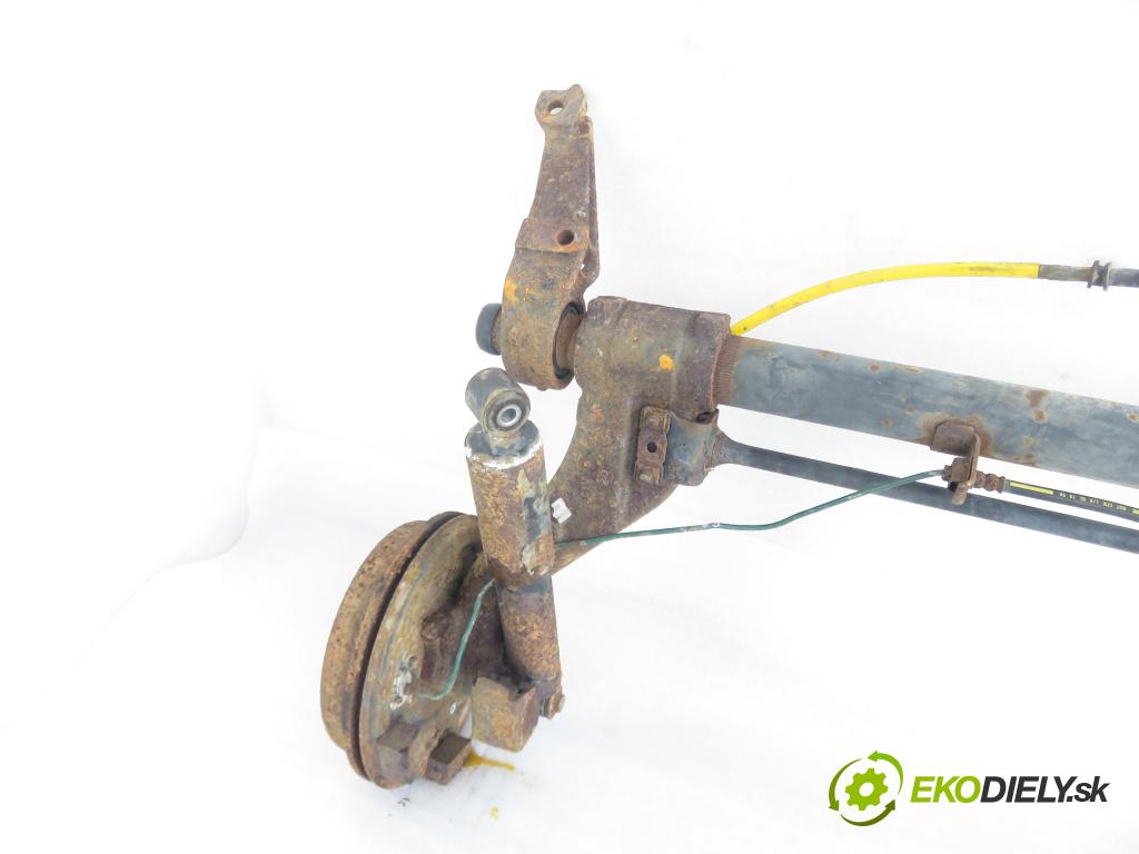 RENAULT KANGOO (KC0/1_) KOMBIVAN 1999 40,00 D 55 1.9 (KC0D) - F8Q 662 1870,00 výztuha zadní část