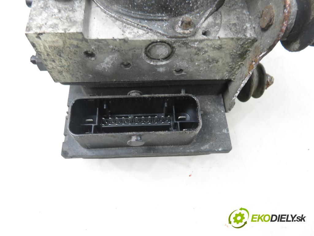 AUDI A4 Avant (8K5, B8) KOMBI 2008 100,00 2.0 TDI - CAGB 1968,00 Pumpa ABS 8K0907379AE ; 8K0614517CD ; 9041K0066 (Pumpa ABS)