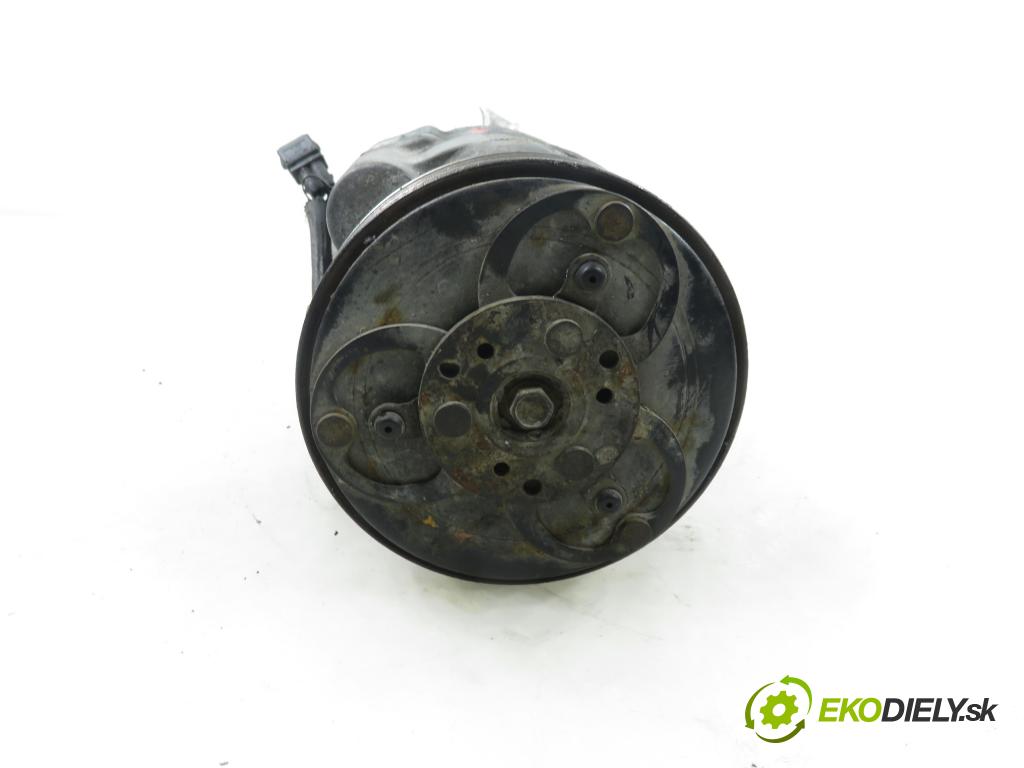 VW GOLF IV (1J1) HB 1998 55,00 1.4 16V - AHW 1390,00 KOMPRESOR: klimatizace 1J0820803B (Kompresor klimatizace)