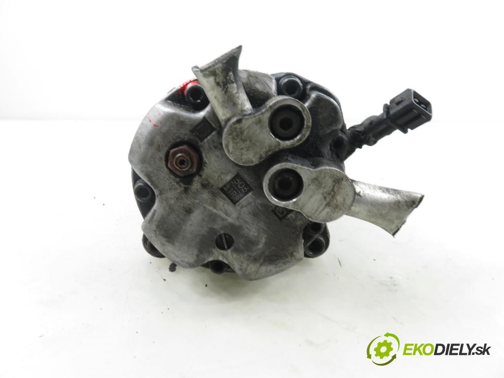 VW GOLF IV (1J1) HB 1998 55,00 1.4 16V - AHW 1390,00 KOMPRESOR: klimatizace 1J0820803B (Kompresor klimatizace)