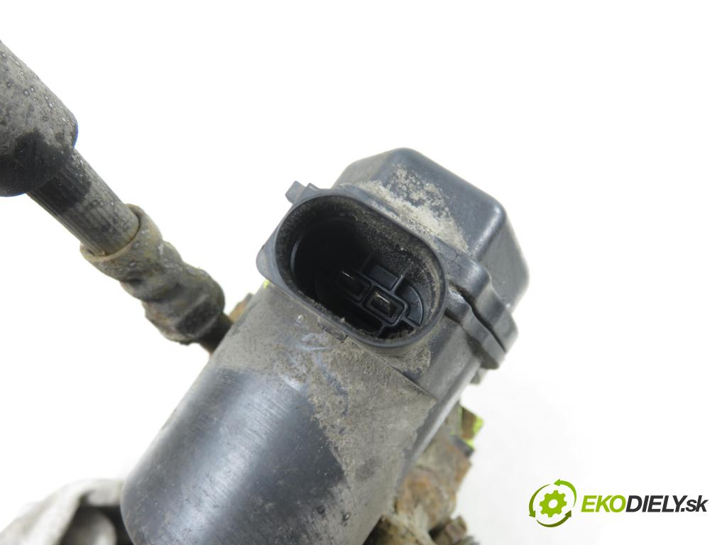 AUDI A4 Avant (8K5, B8) KOMBI 2008 100,00 2.0 TDI - CAGB 1968,00 brzdič třmen PT 32335478