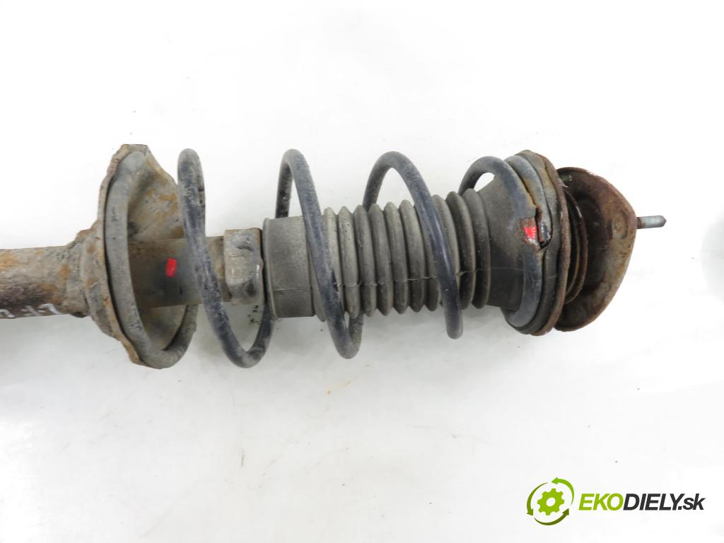 TOYOTA YARIS (_P1_) HB 2001 50,00 1.0 VVT- i 68 - 1SZ-FE 998,00 MCPERSON LP