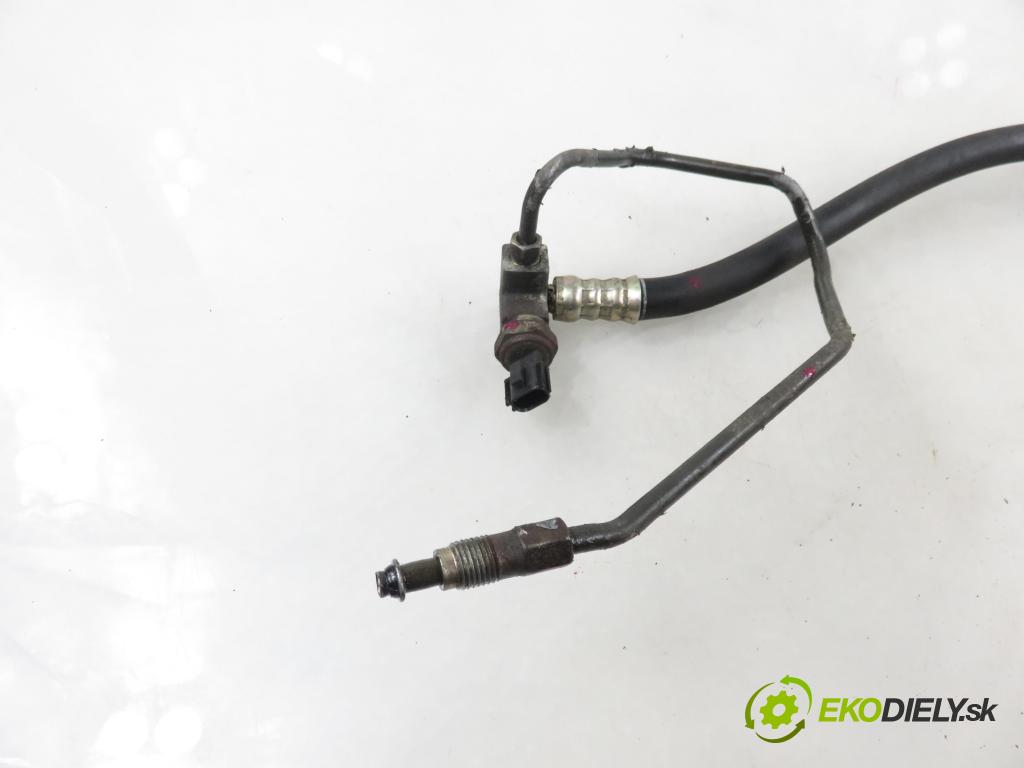 NISSAN PRIMERA (P12) LIFTBACK 2004 85,00 1.8 - QG18DE 1769,00 rúrka / Rúra servočerpadlo