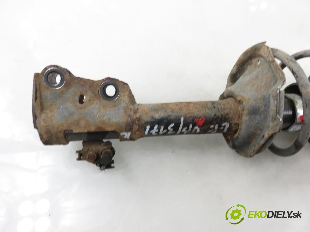 TOYOTA YARIS (_P1_) HB 1999 50,00 1.0 VVT- i 68 - 1SZ-FE 998,00 MCPERSON LP