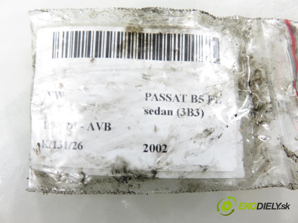 VW PASSAT B5.5 (3B3) SEDAN 2002 74,00 1.9 TDI PD 101 - AVB 1896,00 Vstrekovač 038130073AJ ; 04714720037 (Vstrekovač paliva)