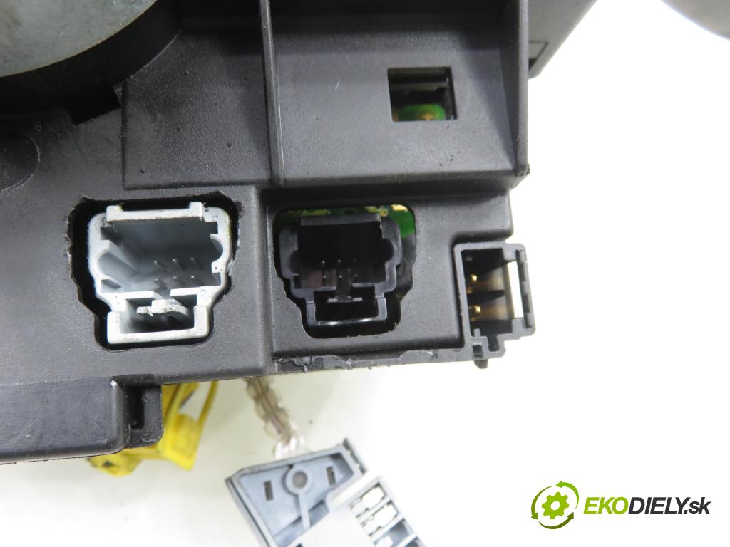 PEUGEOT 307 (3A/C) HB 2003 79,00 2.0 HDi 110 - RHS 1997,00 páčka/prepínač 96511201XT