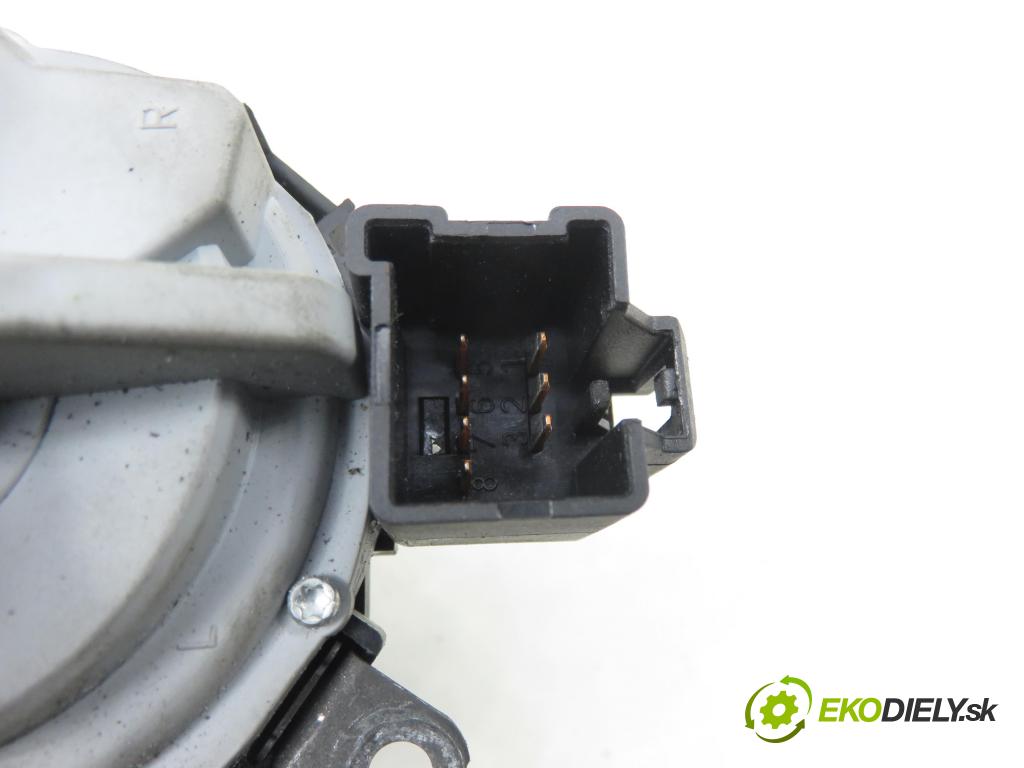VOLVO V50 (MW) KOMBI 2006 80,00 1.6 D - 109  D 4164 T 1560,00 spínačka / VLOŽKY 31252482