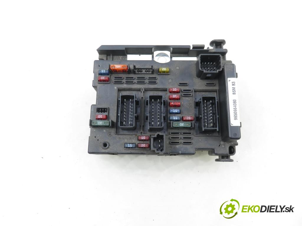 PEUGEOT 307 (3A/C) HB 2003 79,00 2.0 HDi 110 - RHS 1997,00 MODUL BSM 9650664080