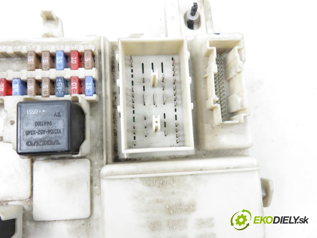 VOLVO V50 (MW) KOMBI 2006 80,00 1.6 D - 109  D 4164 T 1560,00 MODUL BSI 30728906