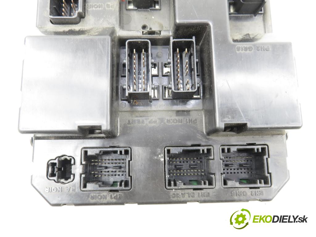 PEUGEOT 307 (3A/C) HB 2003 79,00 2.0 HDi 110 - RHS 1997,00 MODUL BSI 9651197580 ; 9651196880