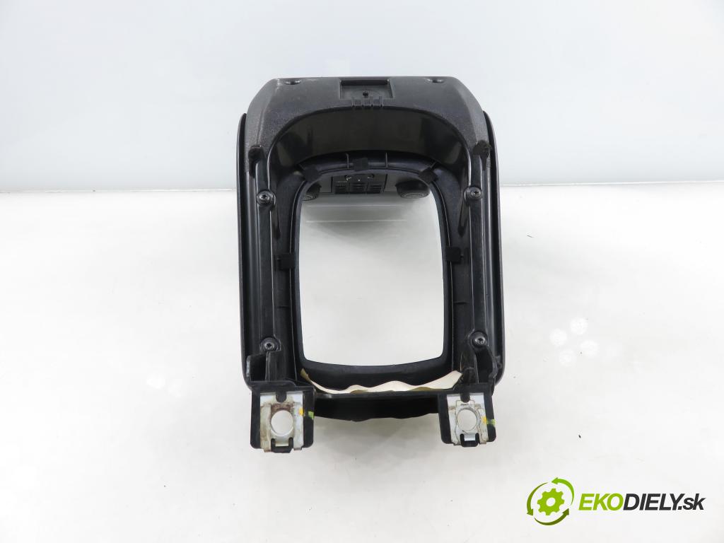 VOLVO V50 (MW) KOMBI 2006 80,00 1.6 D - 109  D 4164 T 1560,00 Panel kúrenia KLIMATRONIK 8650702