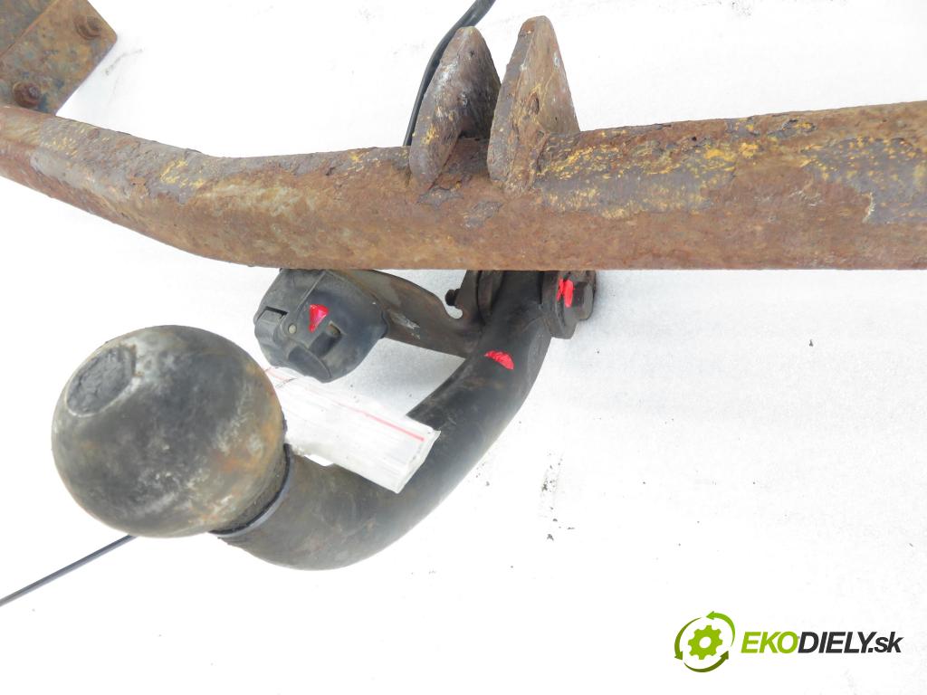 KIA RIO III (UB) HB 2012 55,00 1.1 CRDi - D3FA 1120,00 Hák