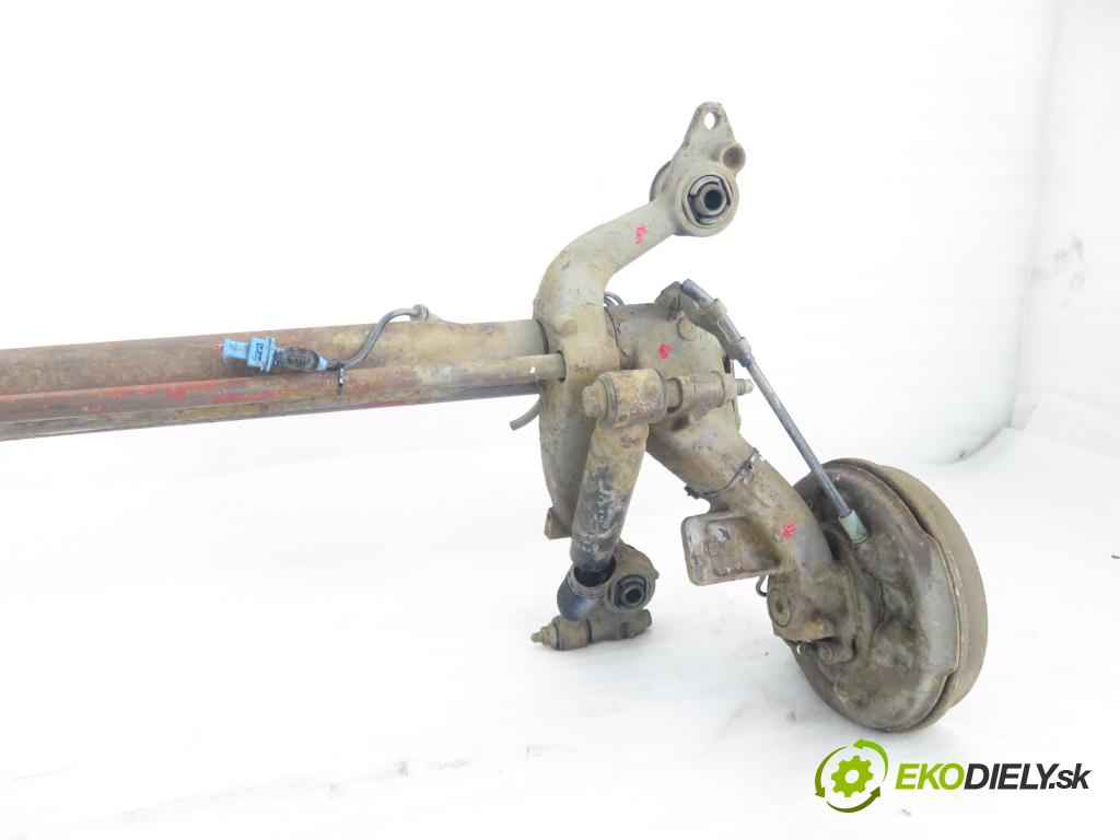 PEUGEOT 206 liftback (2A/C) HB 2003 55,00 1.4 75 - KFW 1360,00 výztuha zadní část ABS