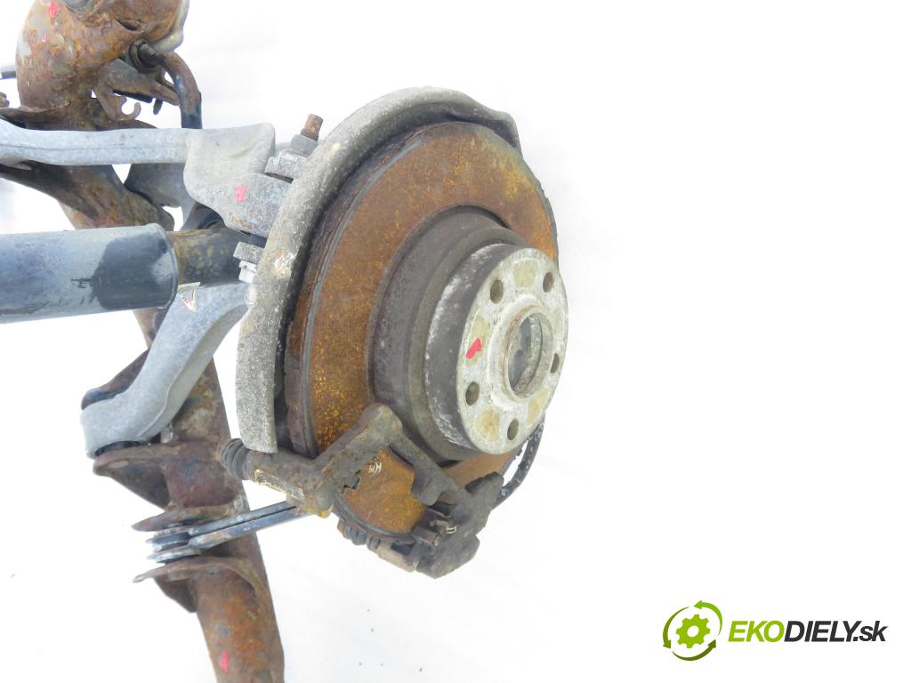 AUDI A4 Avant (8K5, B8) KOMBI 2009 105,00 2.0 TDI - CAGA 1968,00 ZADNÍ: