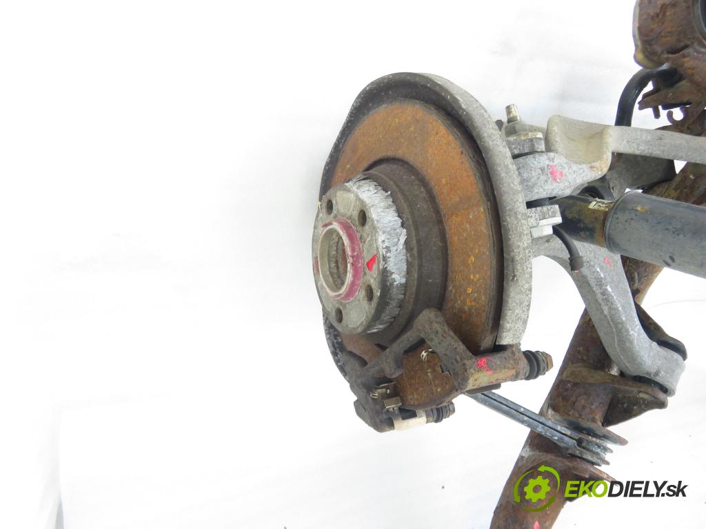 AUDI A4 Avant (8K5, B8) KOMBI 2009 105,00 2.0 TDI - CAGA 1968,00 ZADNÍ: