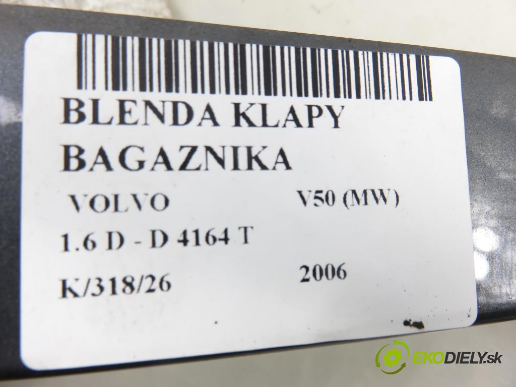 VOLVO V50 (MW) KOMBI 2006 80,00 1.6 D - 109  D 4164 T 1560,00 zadní část - čelo dveří kufr P1200455