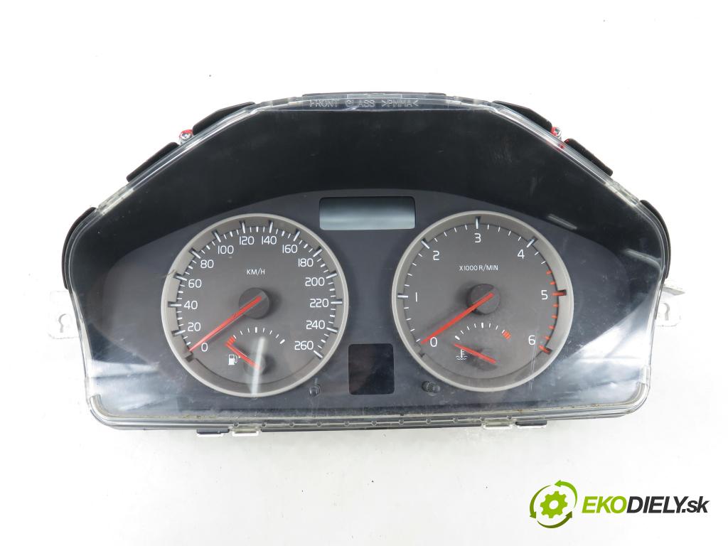 VOLVO V50 (MW) KOMBI 2006 80,00 1.6 D - 109  D 4164 T 1560,00 Prístrojovka elektrický 30728645