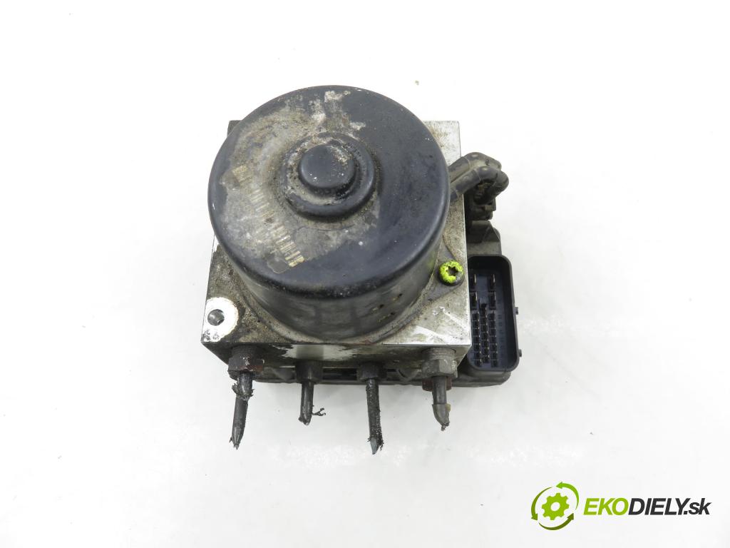 VW GOLF III Variant (1H5) KOMBI 1997 55,00 1.8 - ANN 1781,00 Pumpa ABS 3A0907379D ; 10094603113 ; 10020400824 (Pumpa ABS)