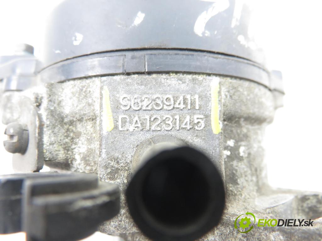 DAEWOO MATIZ (M100, M150) HB 2002 38,00 0.8 52 - F8CV 796,00 rozdělovač ZAPALOVÁNÍ 96239411 ; DA123145