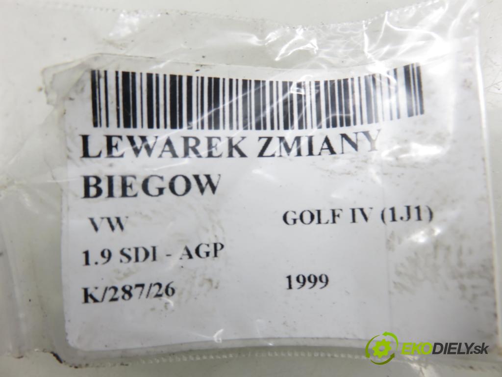 VW GOLF IV (1J1) HB 1999 50,00 1.9 SDI - AGP 1896,00 ZVEDÁK: